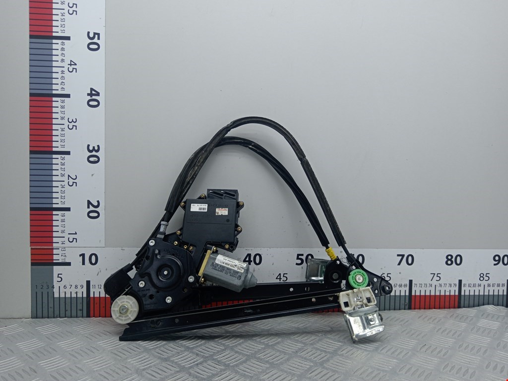 Стеклоподъемник задний левый SEAT Alhambra 1996-2010