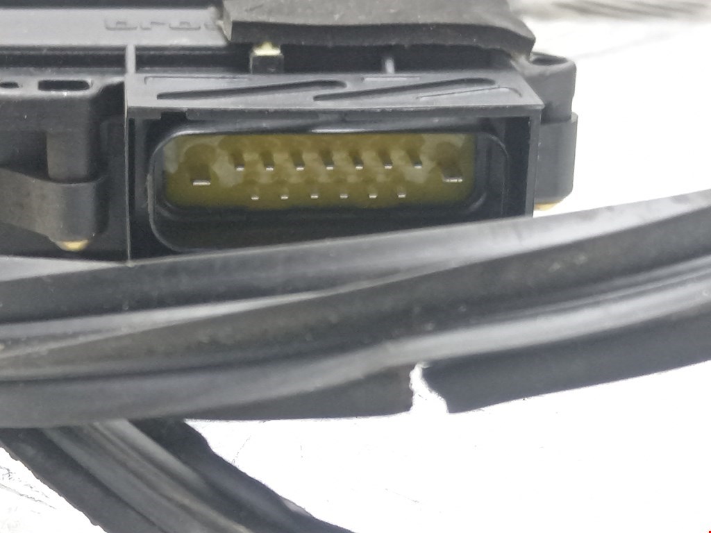 Стеклоподъемник задний левый SEAT Alhambra 1996-2010