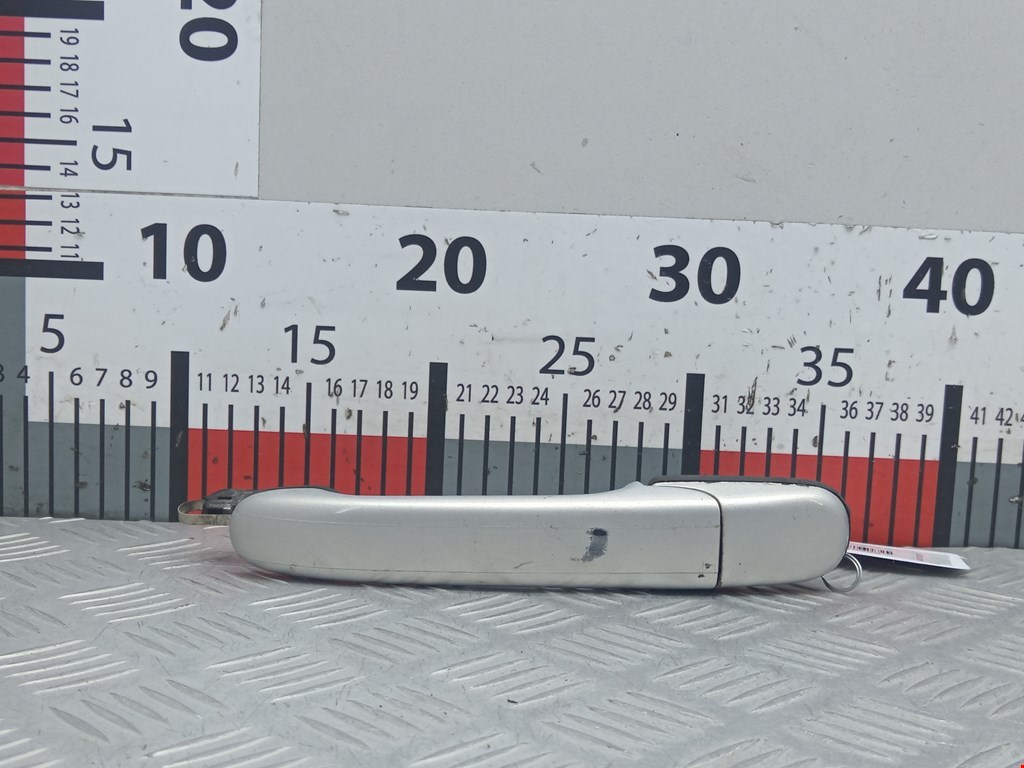 Ручка двери задней наружная левая SEAT Alhambra 1996-2010