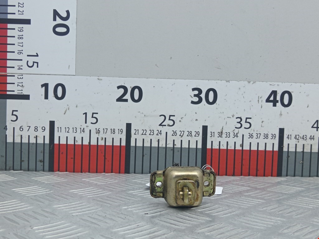 Ограничитель открывания двери SEAT Alhambra 1996-2010