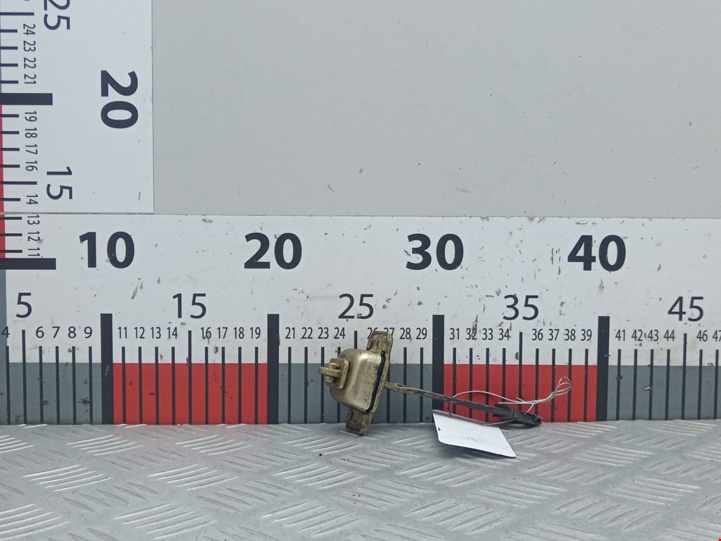 Ограничитель открывания двери SEAT Alhambra 1996-2010