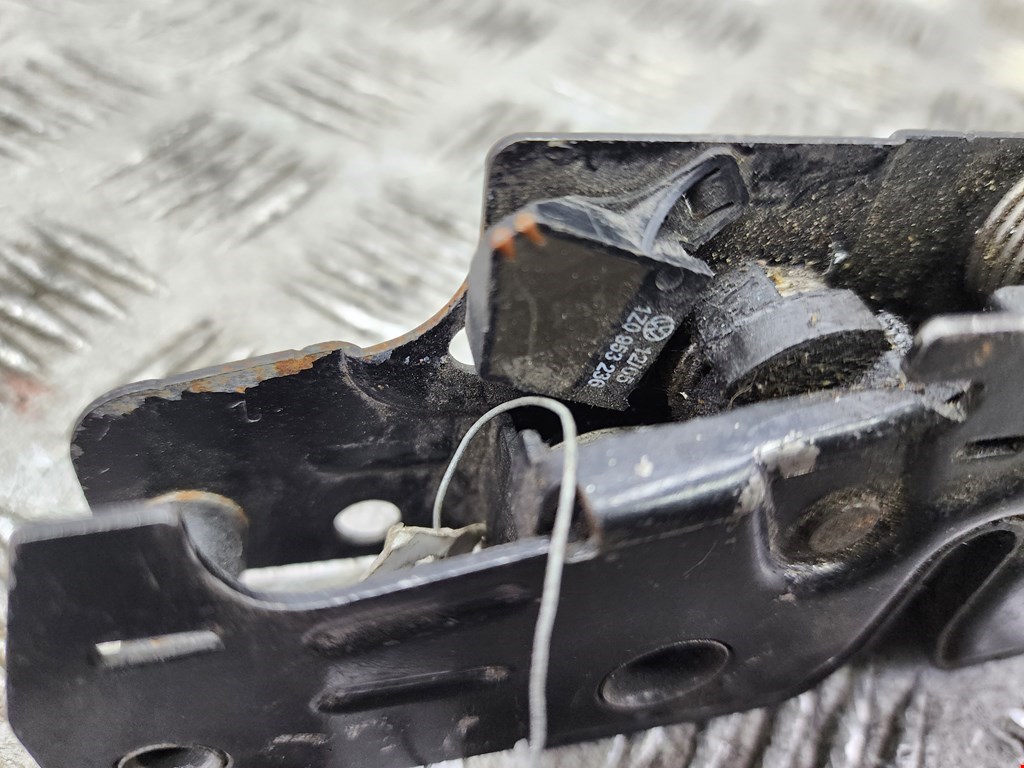 Замок капота SKODA Octavia A5 1Z- 2004-2013