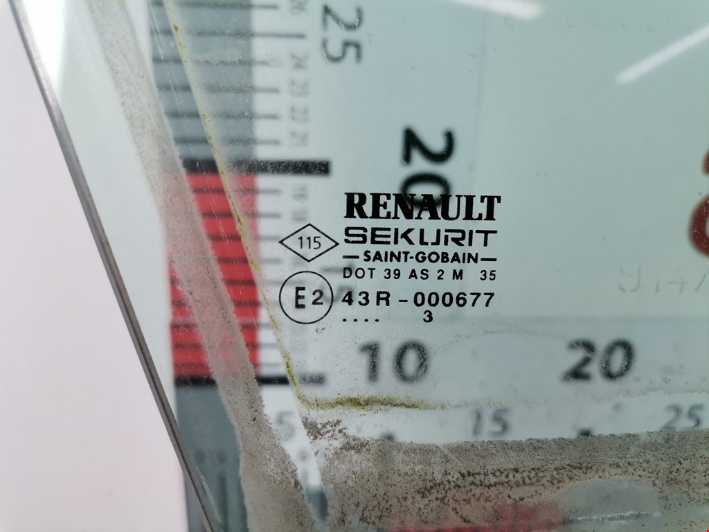 Стекло двери переднее правое RENAULT Vel Satis 2002-2009