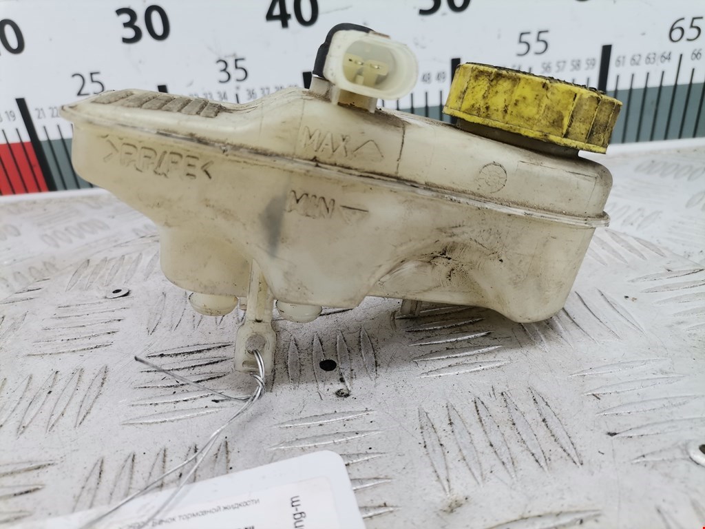 Бачок главного тормозного цилиндра VOLKSWAGEN Lupo 1999-2005