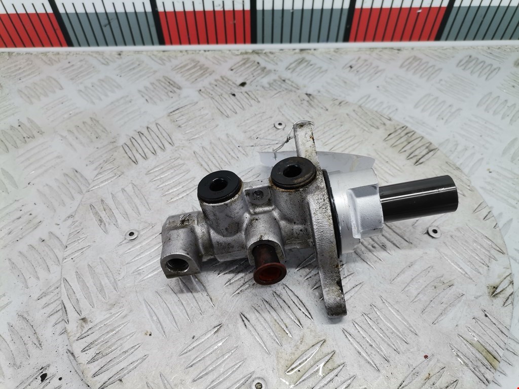 Цилиндр тормозной главный KIA Cee'd II 2012-2018