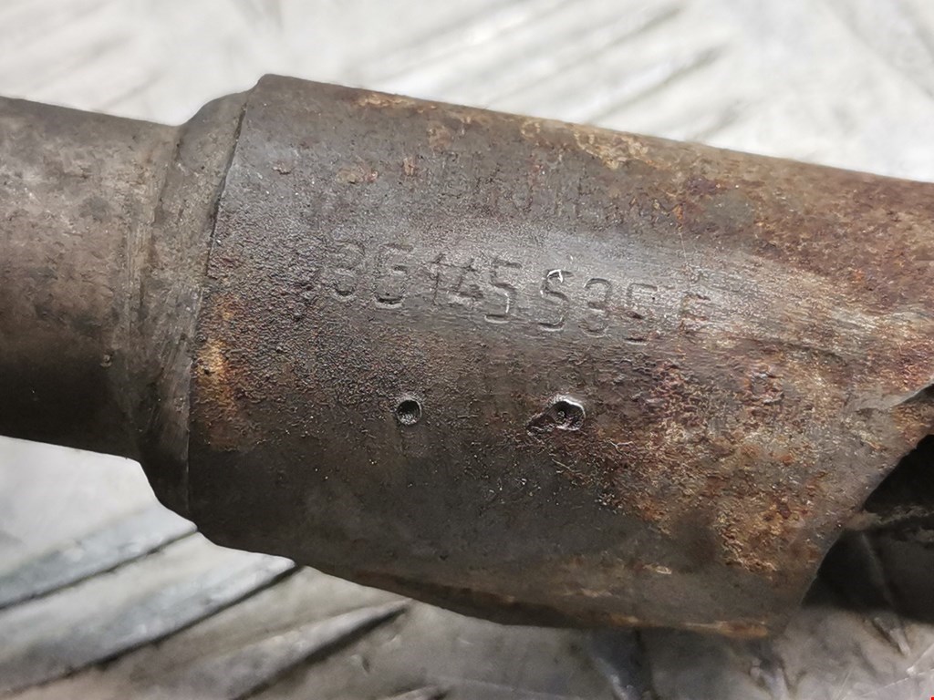 Трубка нагнетателя VOLKSWAGEN Passat B6 2005-2011