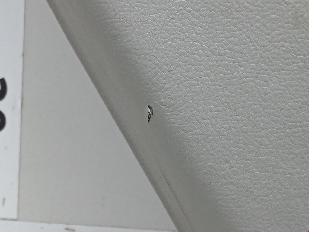 Обшивка двери задняя левая VOLKSWAGEN Passat B6 2005-2011