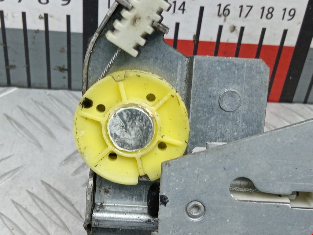 Стеклоподъемник задний левый FIAT Ulysse 2002-2010