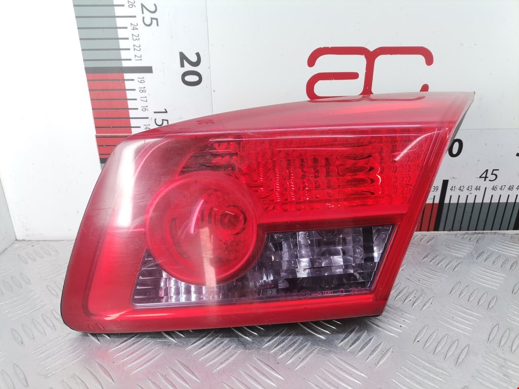 Фонарь задний внутренний правый RENAULT Vel Satis 2002-2009