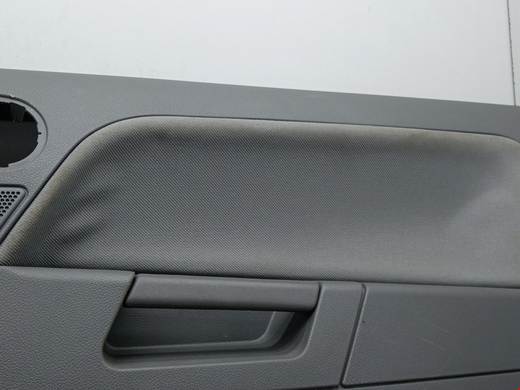Обшивка двери передняя правая FORD Fusion 2002-2012