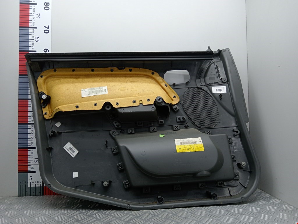 Обшивка двери передняя правая FORD Fusion 2002-2012