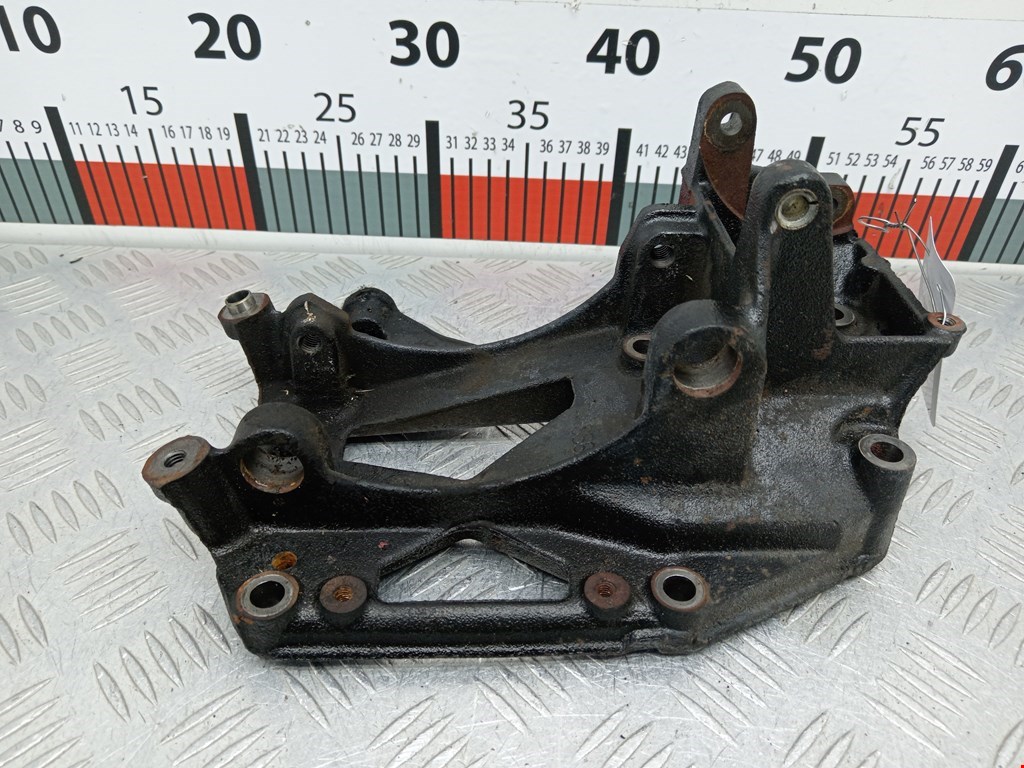 Кронштейн кондиционера Peugeot 307 (2001-2008)