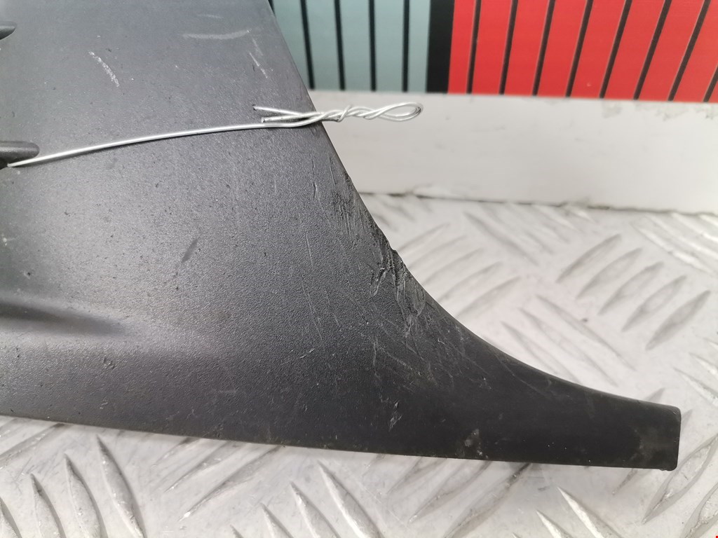 Решетка в бампер VOLKSWAGEN Golf VI 2009-2012