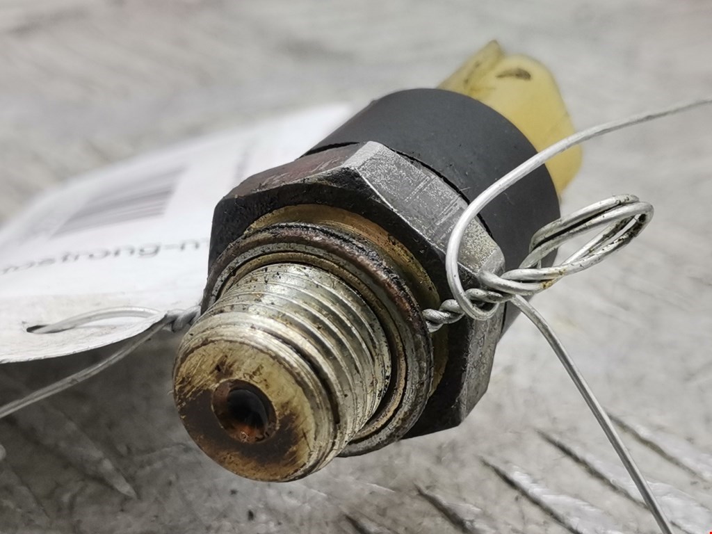 Датчик давления масла RENAULT Megane II 2002-2009