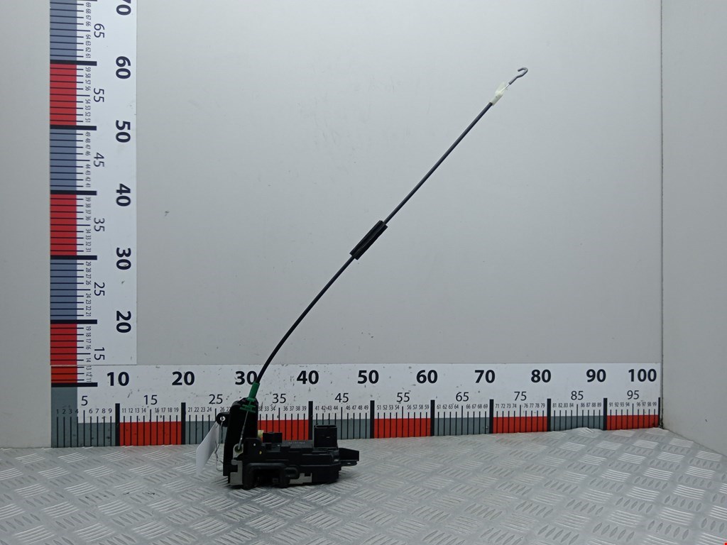 Замок двери передней правой OPEL Astra H/Family 2004-2015