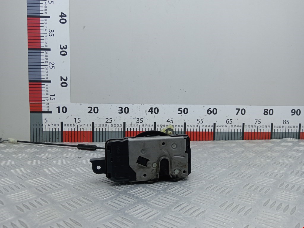 Замок двери передней правой OPEL Astra H/Family 2004-2015