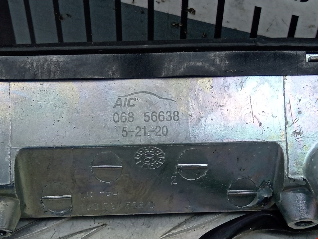 Ручка двери багажника наружная VOLKSWAGEN Golf IV 1997-2003