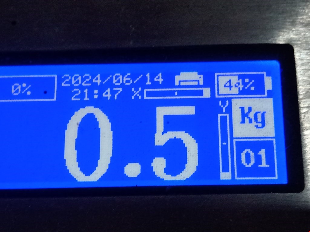 Обшивка крышки багажника VOLKSWAGEN Golf IV 1997-2003