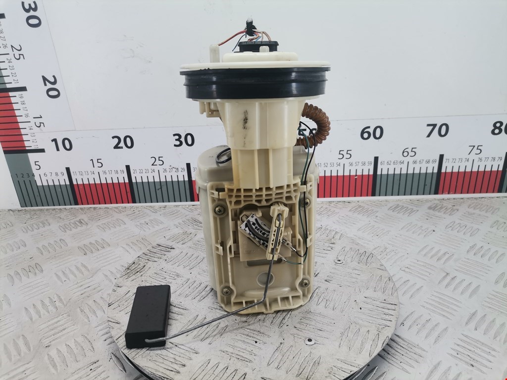 Насос топливный (электрический) VOLKSWAGEN Polo III 1994-2001