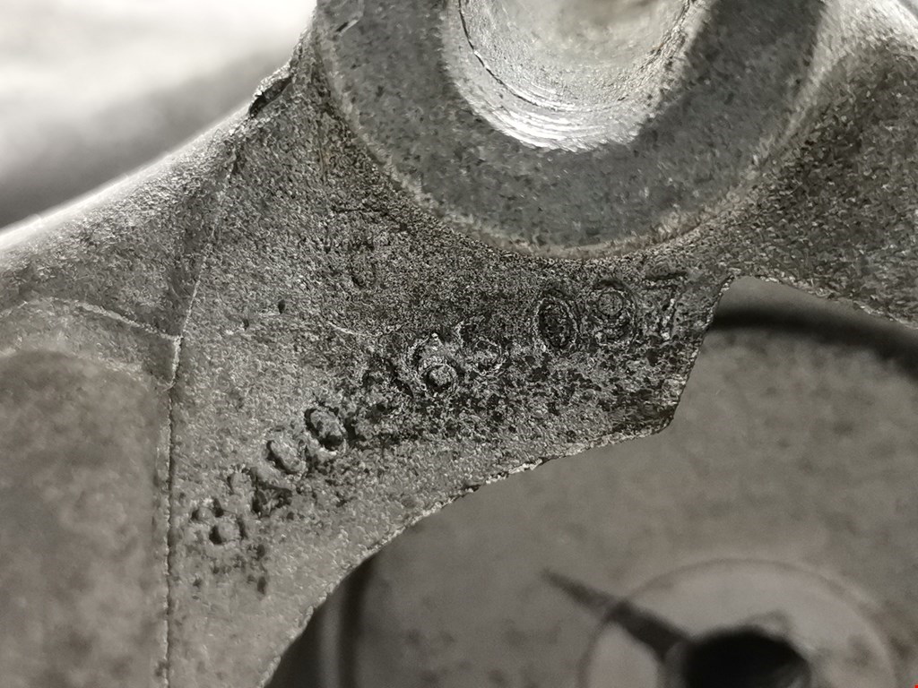 Кронштейн генератора RENAULT Megane II 2002-2009