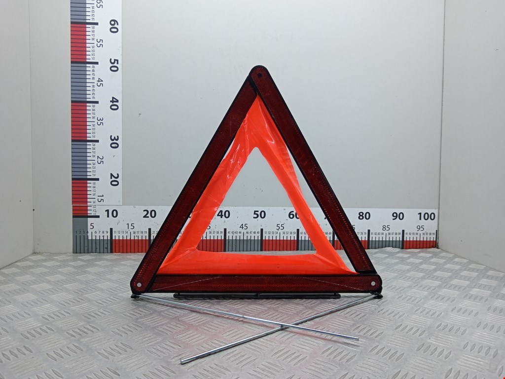 Знак аварийной остановки VOLKSWAGEN Passat B6 2005-2011