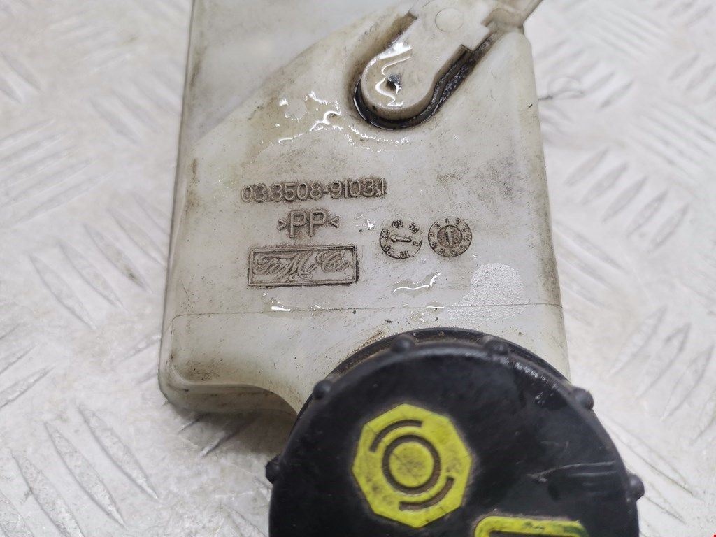 Бачок главного тормозного цилиндра FORD Focus II 2005-2011
