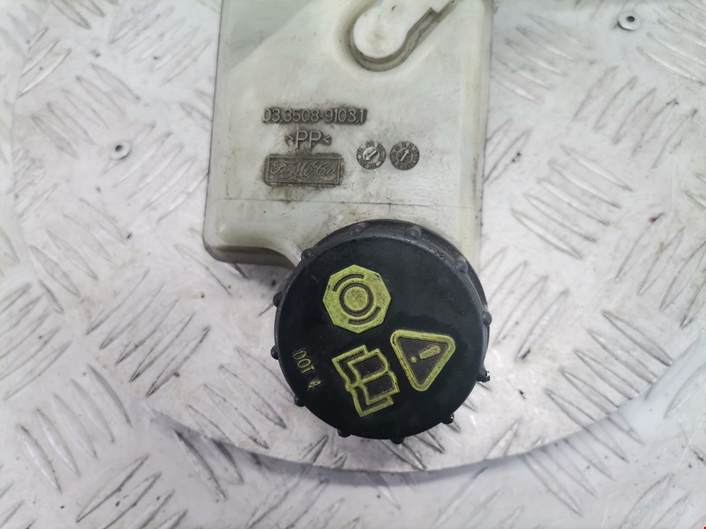 Бачок главного тормозного цилиндра FORD Focus II 2005-2011