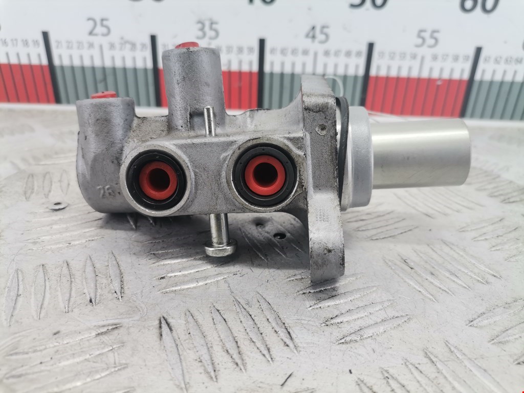 Цилиндр тормозной главный LAND ROVER Freelander II 2006-2014