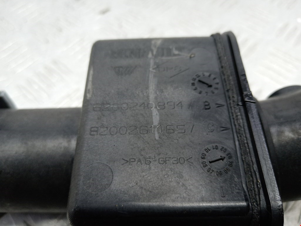 Патрубок интеркулера RENAULT Megane II 2002-2009