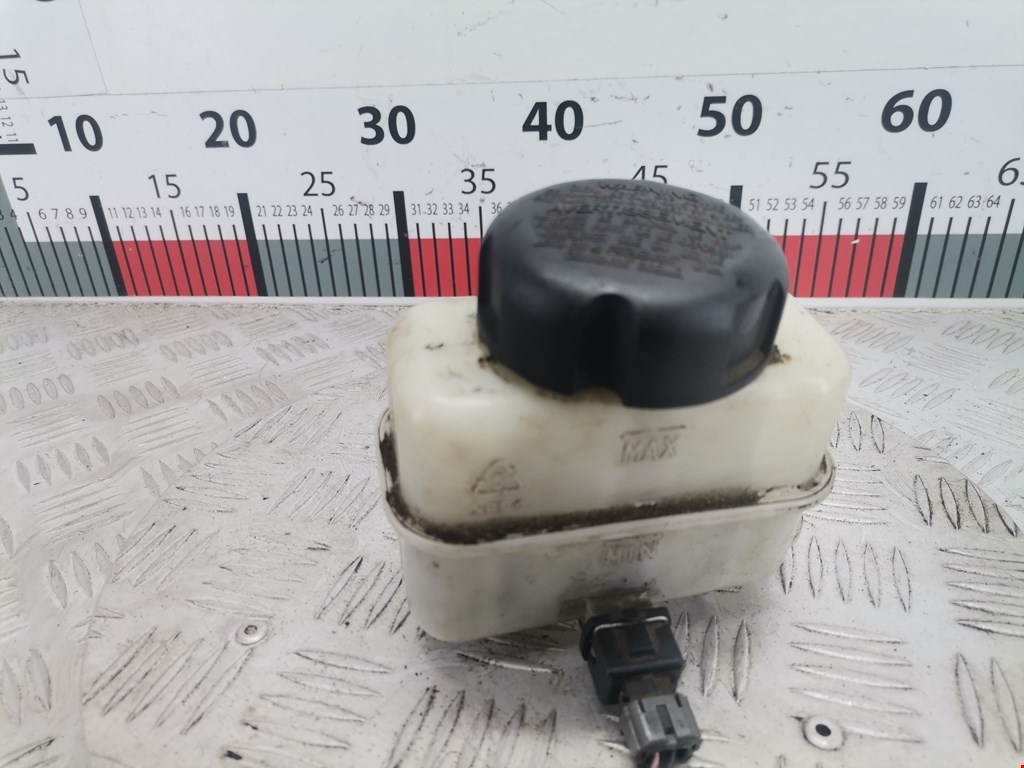 Бачок главного тормозного цилиндра KIA Magentis 2000-2006