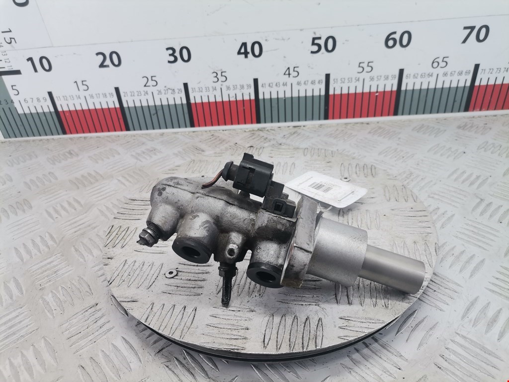 Цилиндр тормозной главный VOLKSWAGEN Passat B7 2011-2015