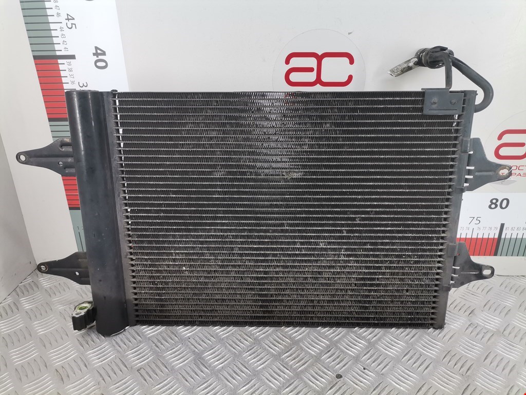Радиатор кондиционера SEAT Ibiza 2002-2008