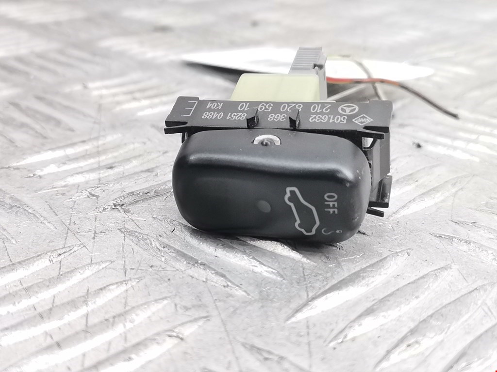 Кнопка антипробуксовочной системы MERCEDES-BENZ C-Class C-klasse W202 1993-2000