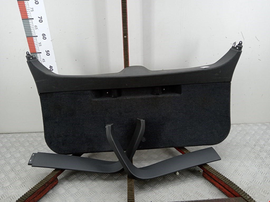 Обшивка крышки багажника OPEL Astra H/Family 2004-2015