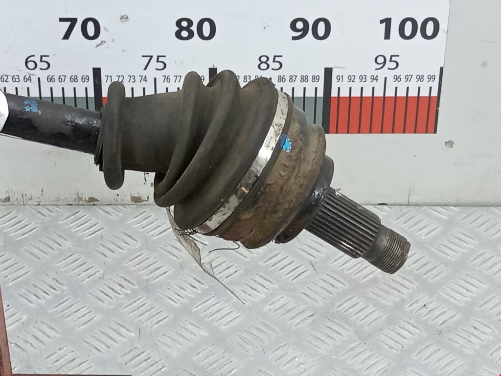 Полуось (привод, приводной вал) передняя правая BMW X5 E53 1999-2006