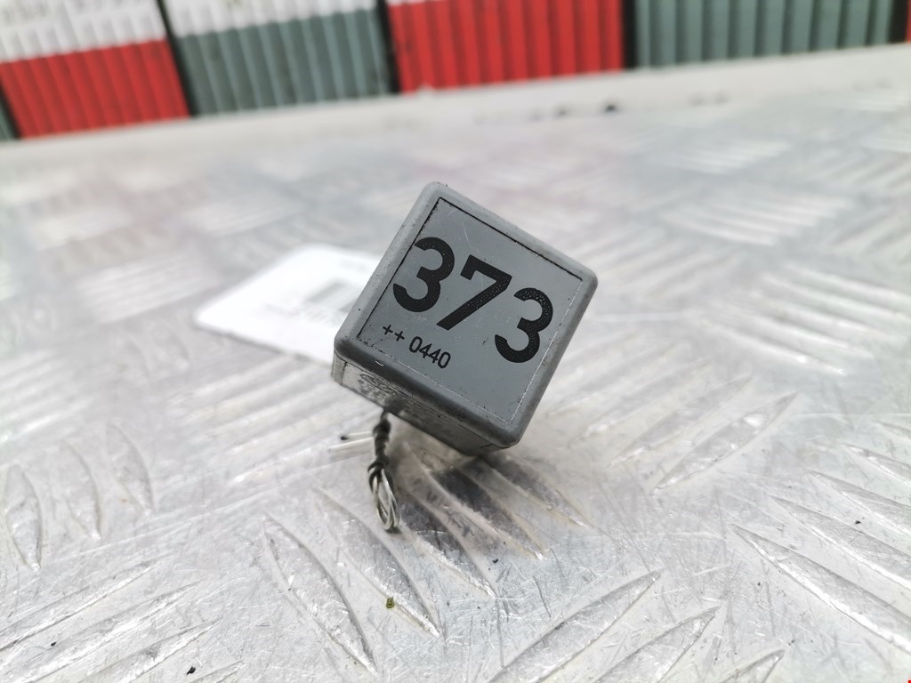 Реле AUDI A6 C6 2004-2010