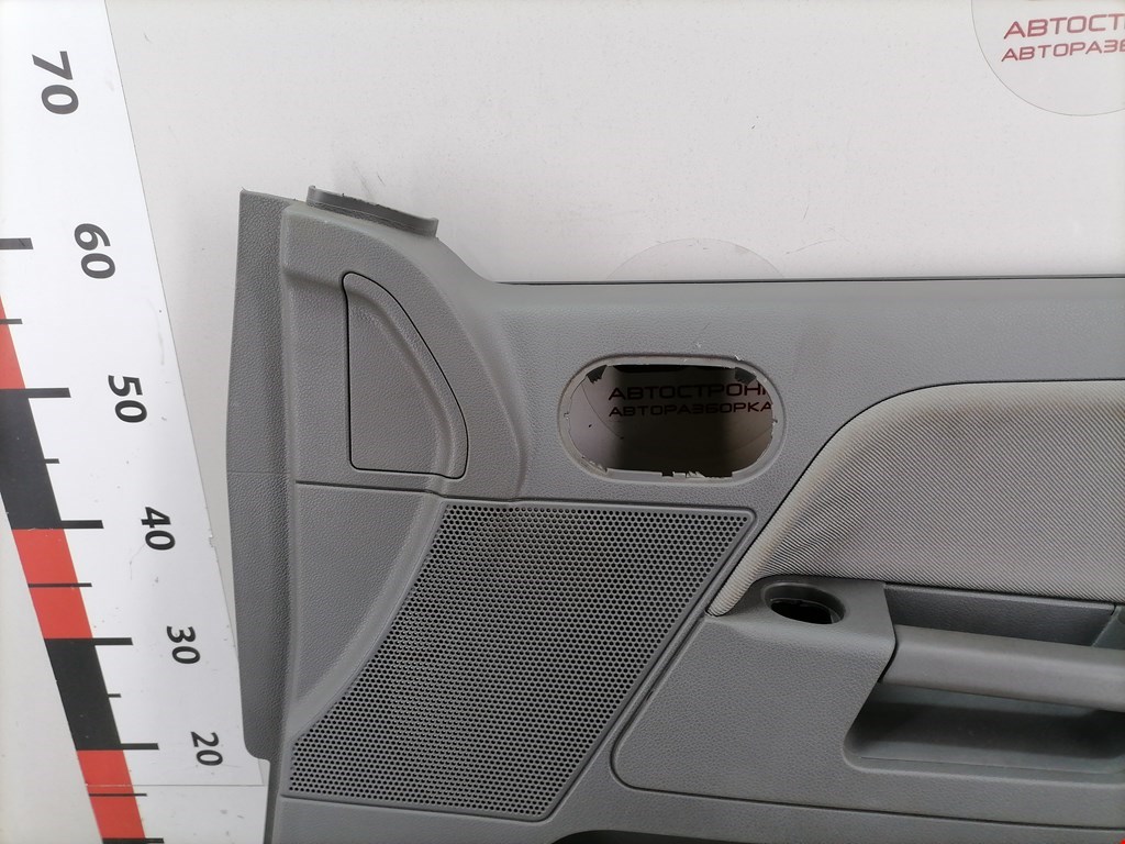 Обшивка двери передняя правая FORD Fusion 2002-2012