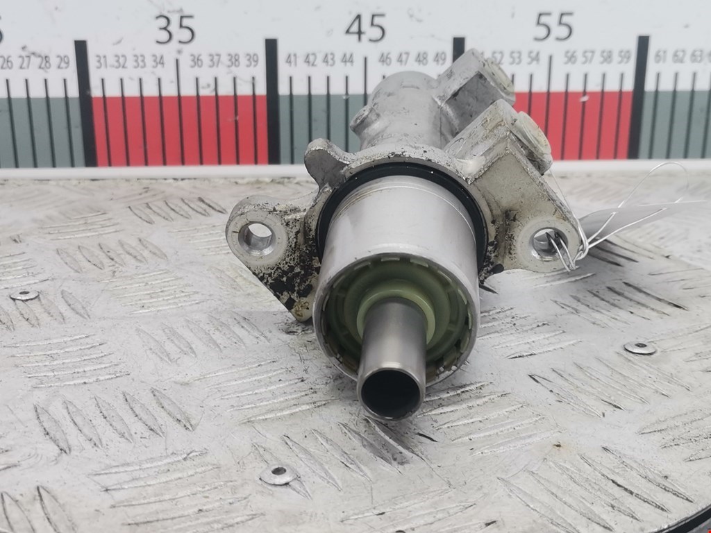 Цилиндр тормозной главный CHRYSLER 300 C 2004-2010