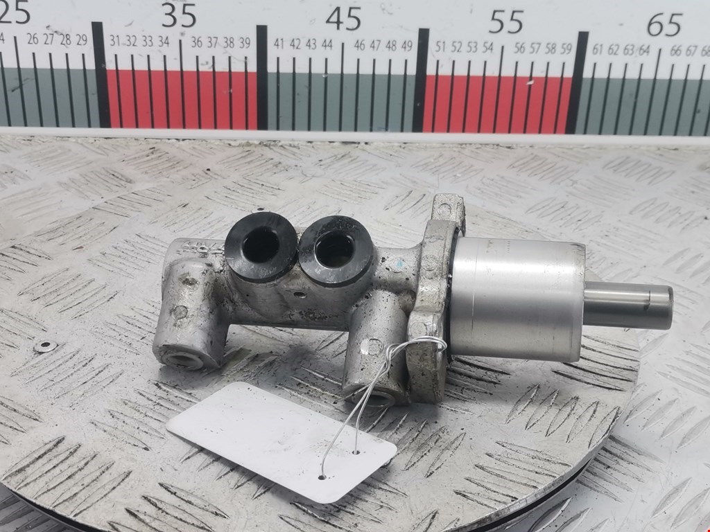 Цилиндр тормозной главный CHRYSLER 300 C 2004-2010