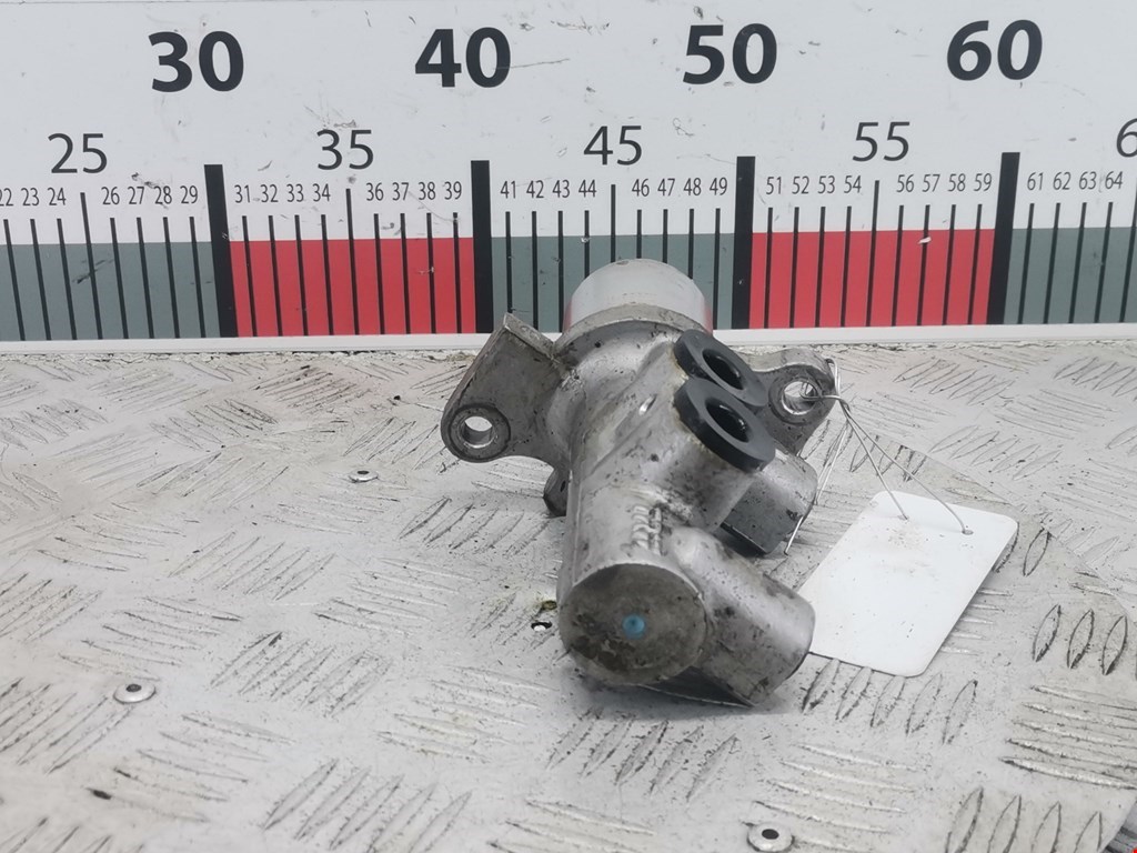 Цилиндр тормозной главный CHRYSLER 300 C 2004-2010