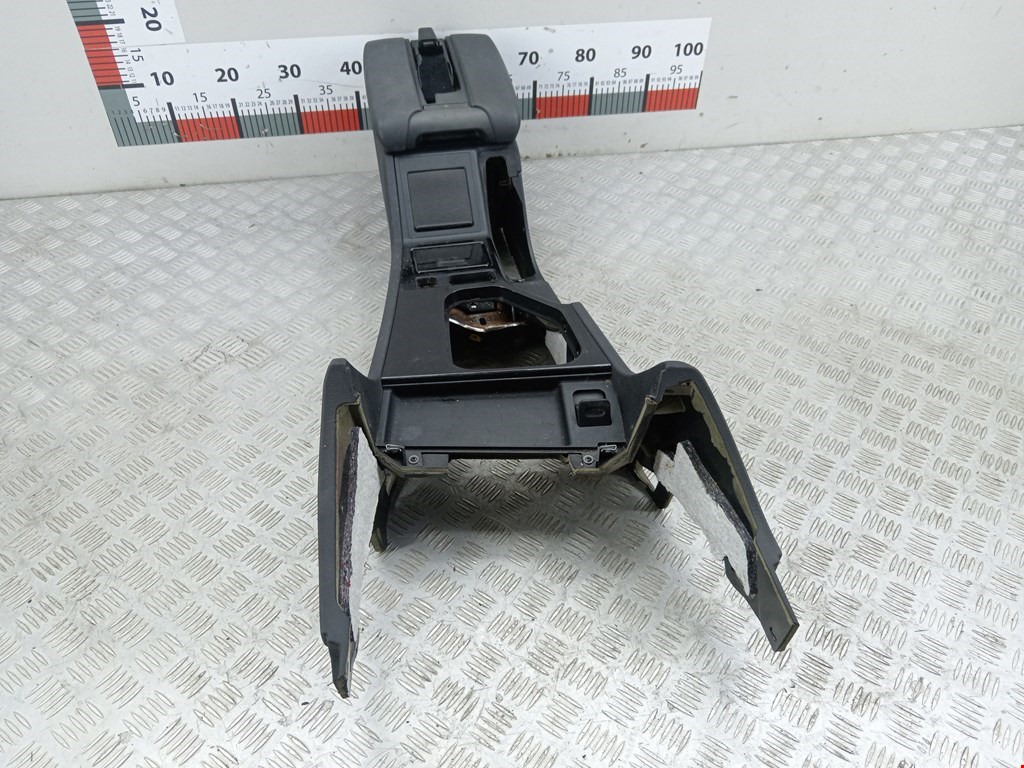 Подлокотник в салон BMW 5er 5 серия E39 1995-2004