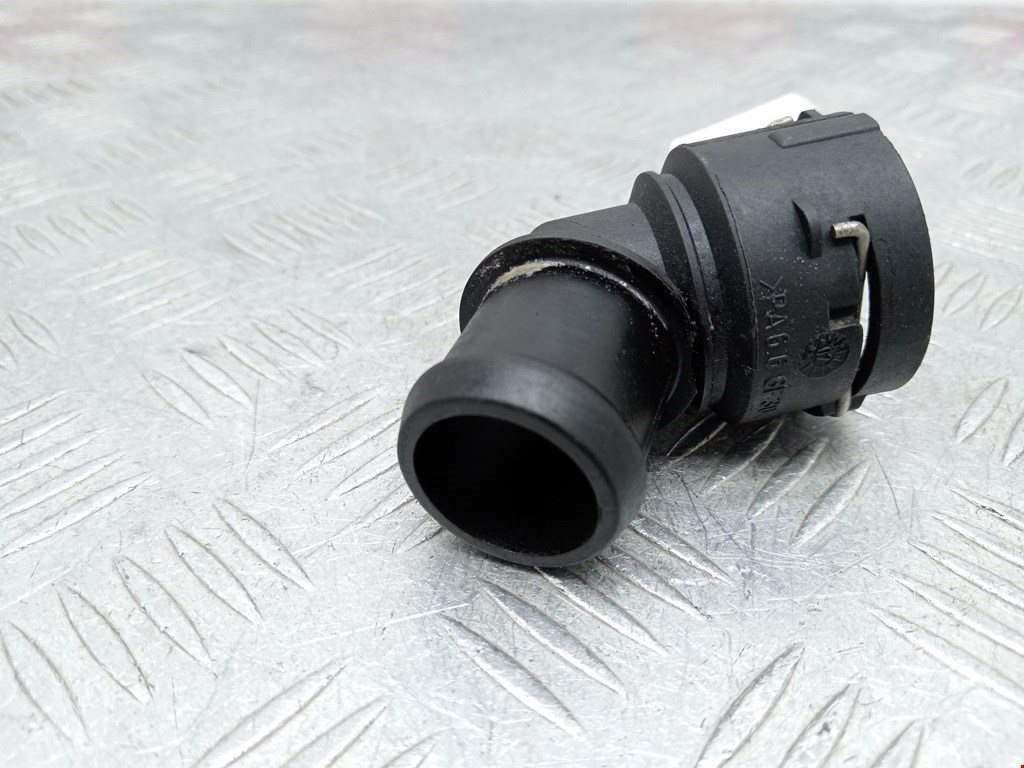 Тройник системы охлаждения SEAT Alhambra 1996-2010