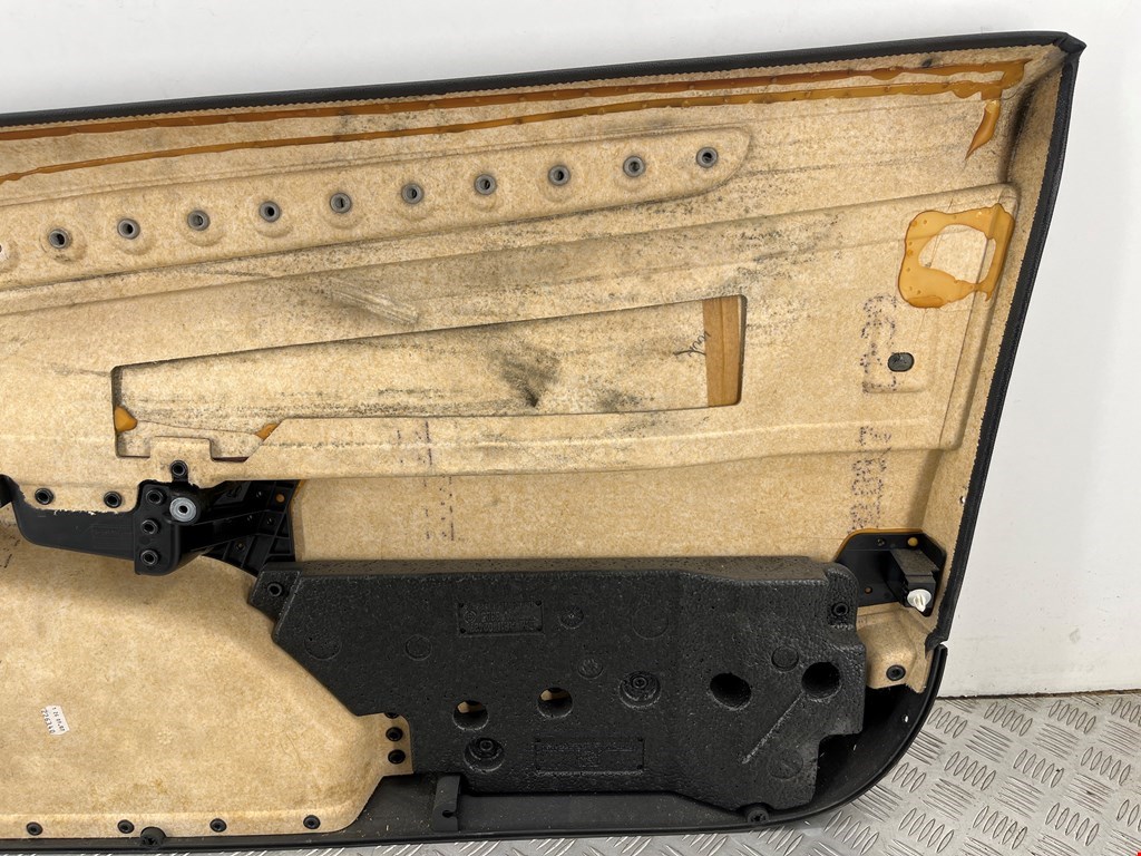 Обшивка двери передняя левая OPEL Astra H/Family 2004-2015