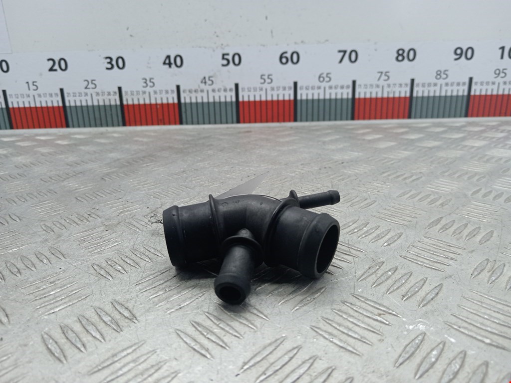 Тройник системы охлаждения SEAT Alhambra 1996-2010