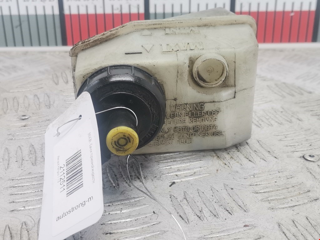 Бачок главного тормозного цилиндра RENAULT Kangoo 1997-2008