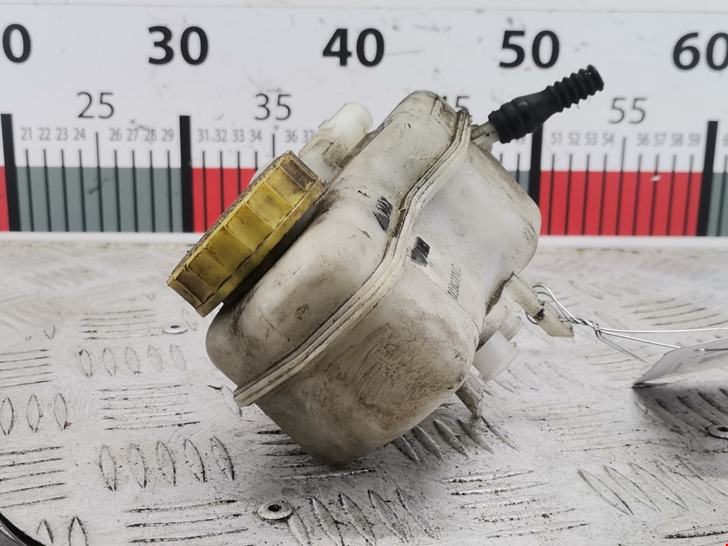 Бачок главного тормозного цилиндра VOLKSWAGEN Fox 2005-2011