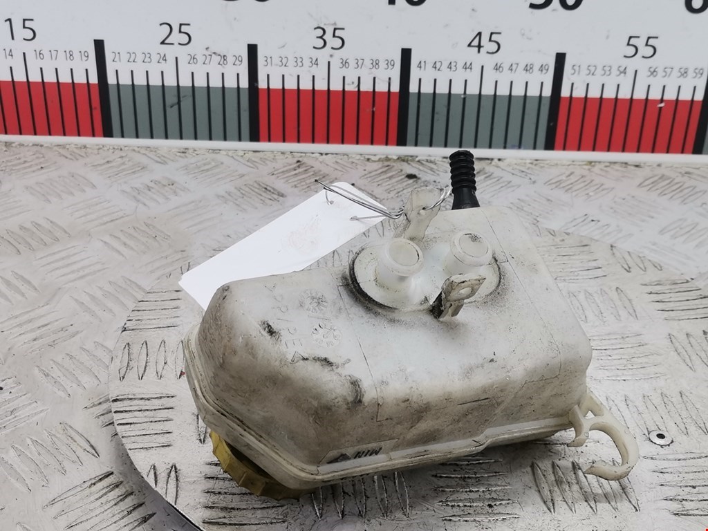 Бачок главного тормозного цилиндра VOLKSWAGEN Fox 2005-2011