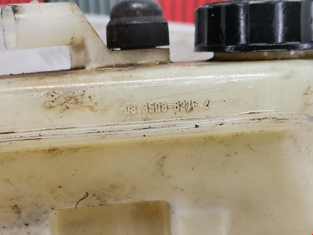 Бачок главного тормозного цилиндра SEAT Toledo 1991-1999