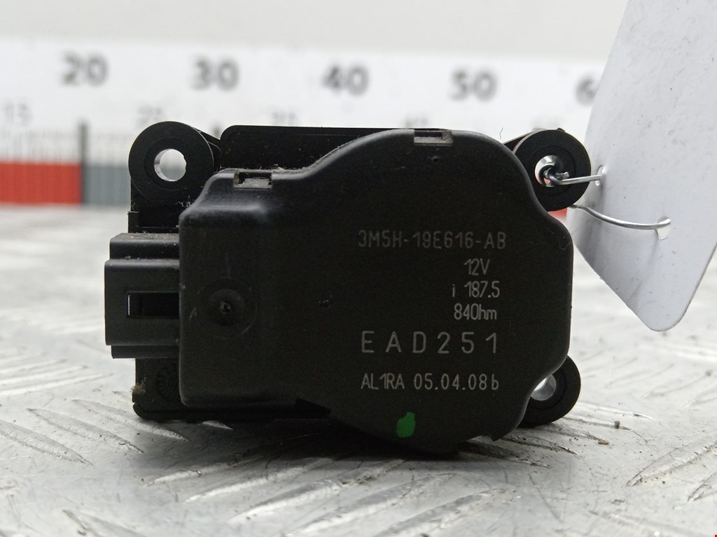 Моторчик заслонки печки FORD Mondeo IV 2007-2015