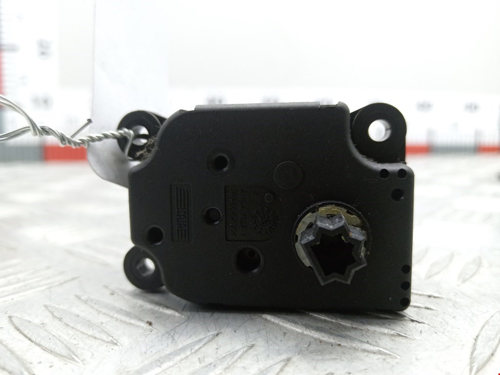 Моторчик заслонки печки FORD Mondeo IV 2007-2015